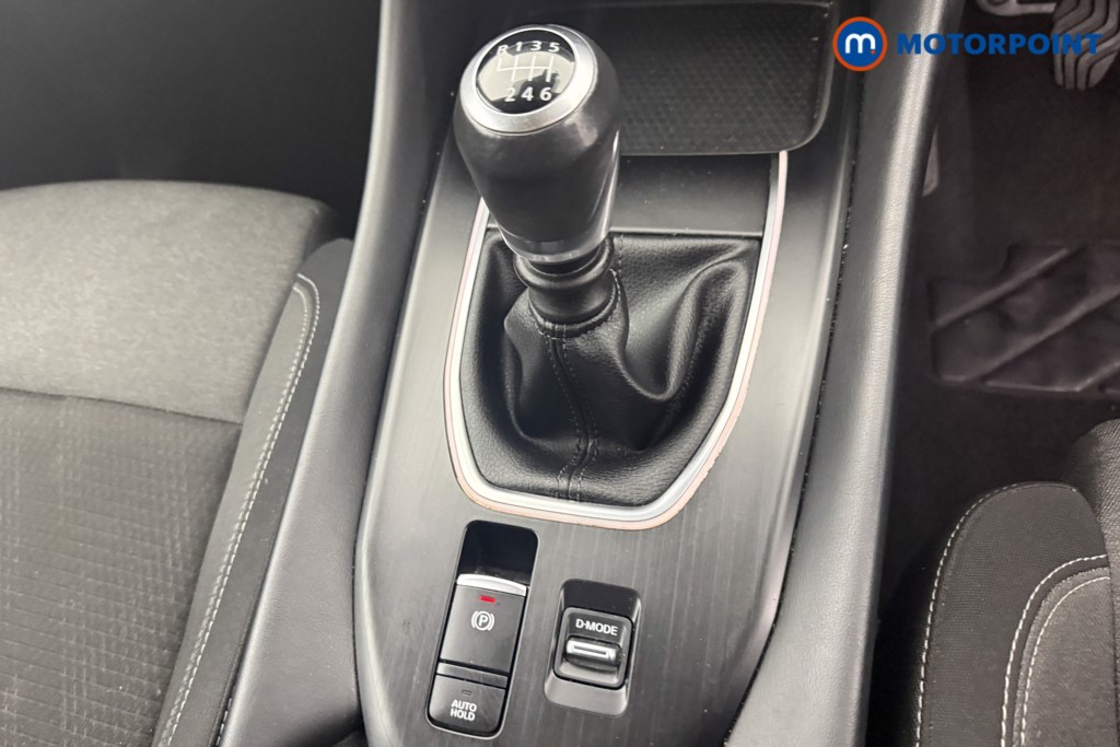 Nissan Qashqai N-Connecta Manual Petrol SUV - Stock Number (1608524) - 18th supplementary image