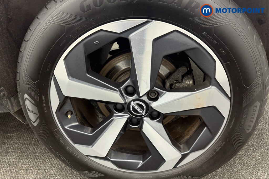 Nissan Qashqai N-Connecta Manual Petrol SUV - Stock Number (1608524) - 35th supplementary image