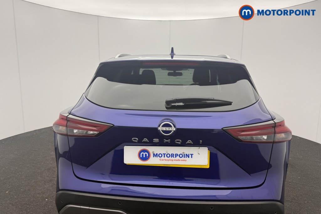 Nissan Qashqai N-Connecta Manual Petrol SUV - Stock Number (1608524) - 1st supplementary image