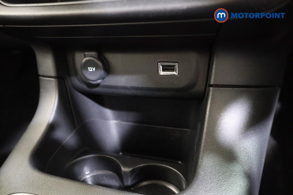 Citroen C3 Shine Plus Manual Petrol Hatchback - Stock Number (1608553) - 8th supplementary image