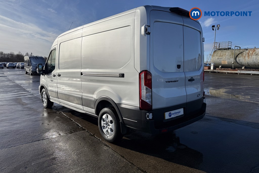 Ford Transit Limited Automatic Diesel Medium Roof Van - Stock Number (1608645) - 14th supplementary image