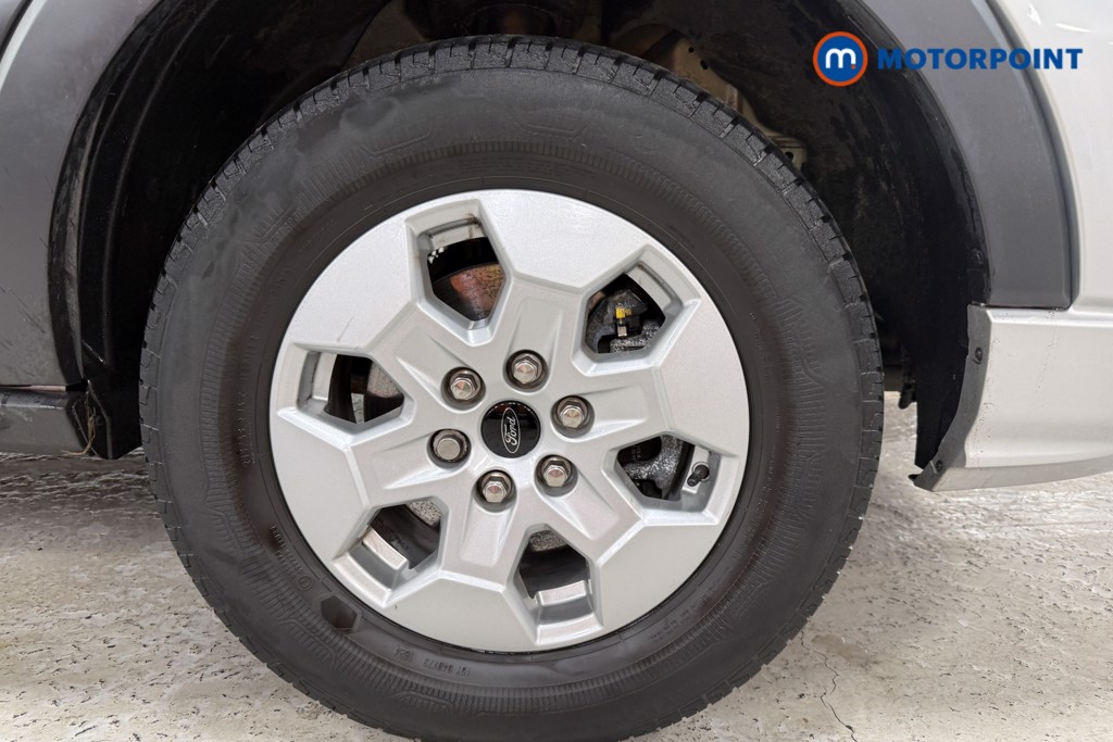 Ford Transit Limited Automatic Diesel Medium Roof Van - Stock Number (1608645) - 21st supplementary image