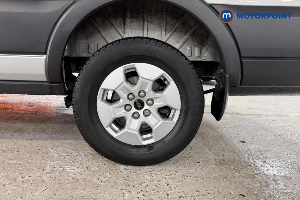 Ford Transit Limited Automatic Diesel Medium Roof Van - Stock Number (1608645) - 23rd supplementary image