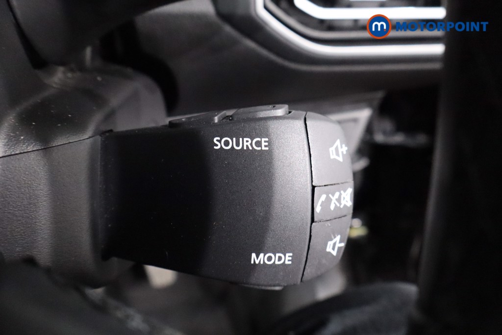 Dacia Sandero Expression Manual Petrol Hatchback - Stock Number (1608660) - 18th supplementary image