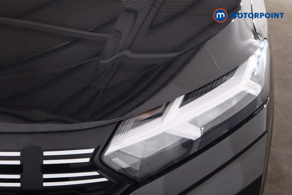 Dacia Sandero Expression Manual Petrol Hatchback - Stock Number (1608660) - 24th supplementary image