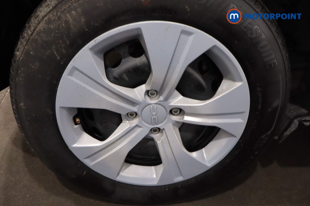 Dacia Sandero Essential Manual Petrol Hatchback - Stock Number (1608761) - 9th supplementary image