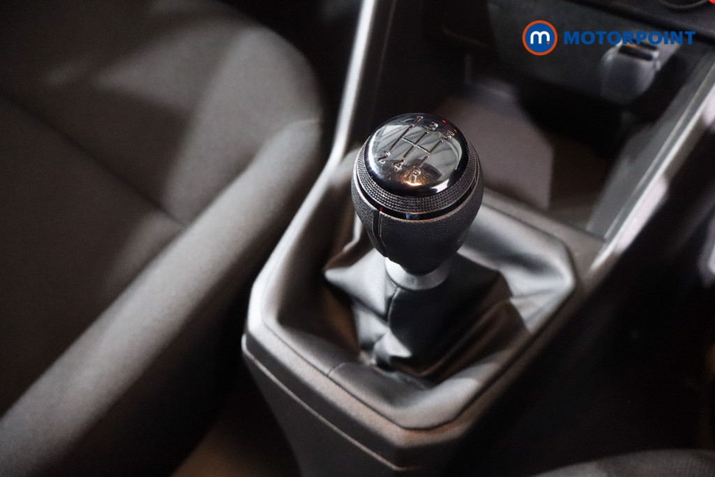 Dacia Sandero Essential Manual Petrol Hatchback - Stock Number (1608761) - 14th supplementary image