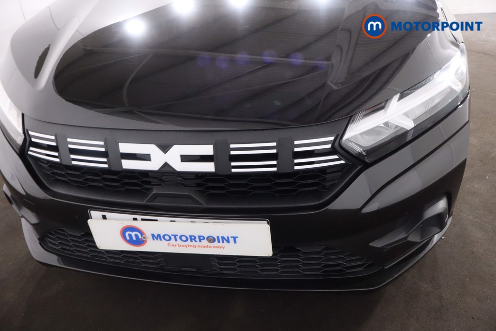 Dacia Sandero Essential Manual Petrol Hatchback - Stock Number (1608761) - 27th supplementary image