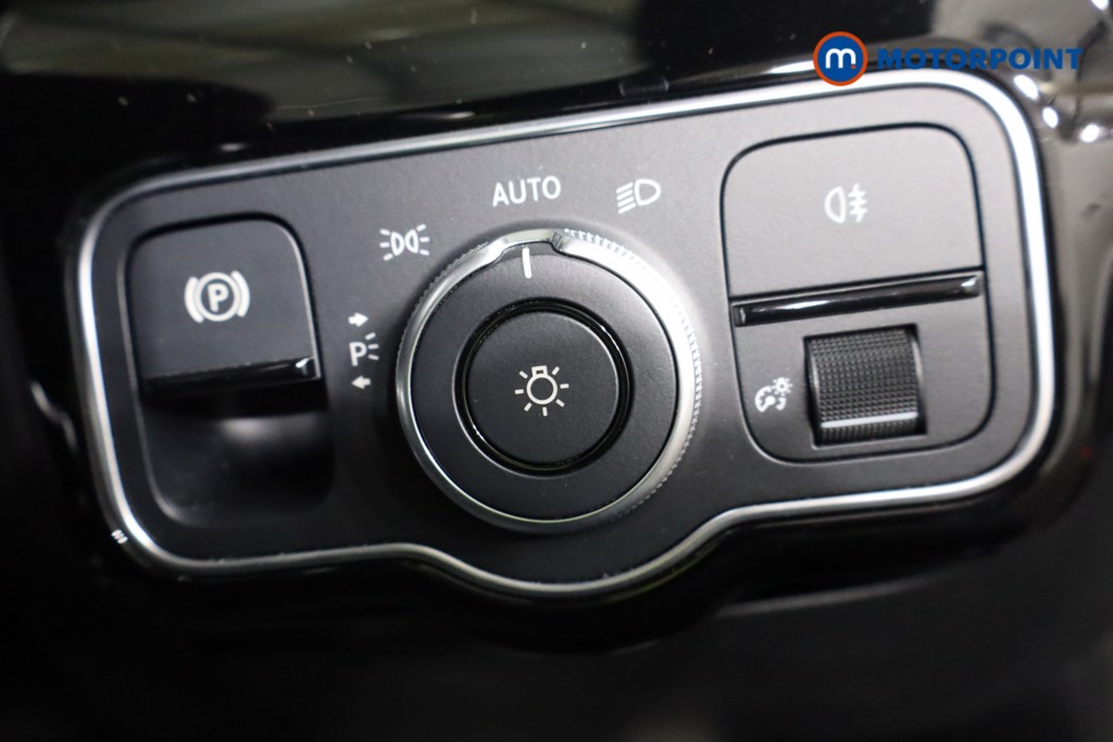 Mercedes-Benz CLA Amg Line Automatic Petrol Coupe - Stock Number (1608879) - 6th supplementary image