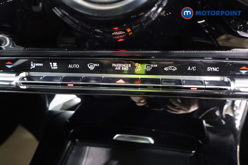 Mercedes-Benz CLA Amg Line Automatic Petrol Coupe - Stock Number (1608879) - 10th supplementary image