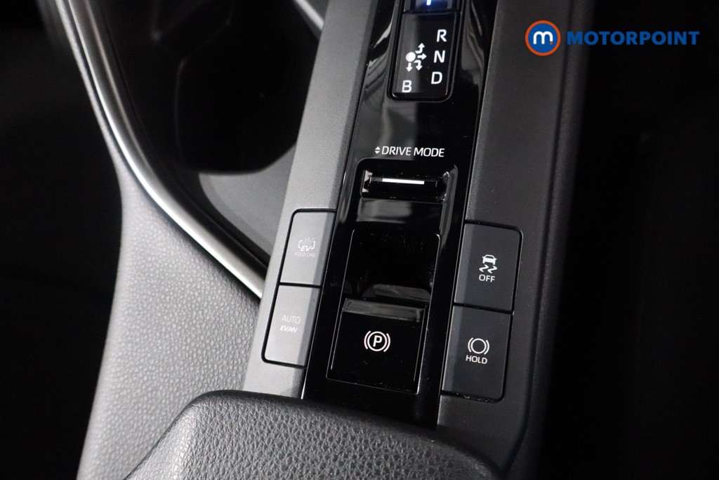 Toyota C-Hr Design Automatic Petrol Plug-In Hybrid SUV - Stock Number (1609366) - 21st supplementary image