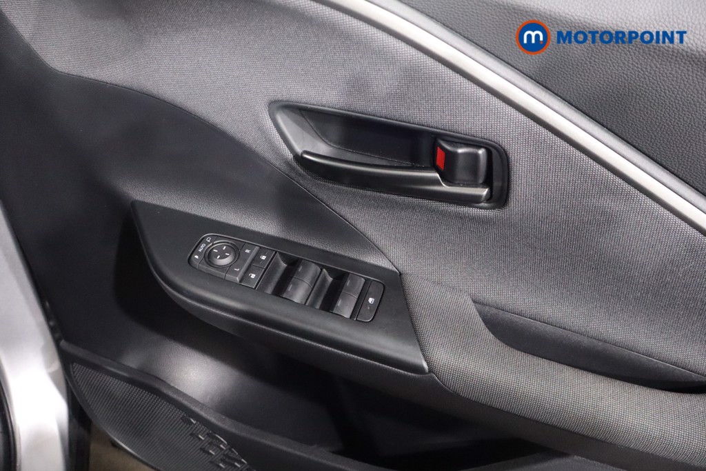 Toyota C-Hr Design Automatic Petrol Plug-In Hybrid SUV - Stock Number (1609366) - 24th supplementary image