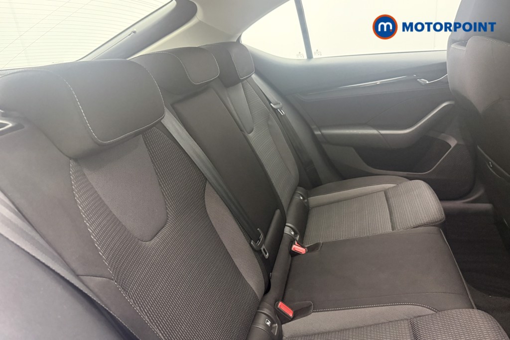 Skoda Octavia Se Technology Manual Petrol Hatchback - Stock Number (1609542) - 12th supplementary image