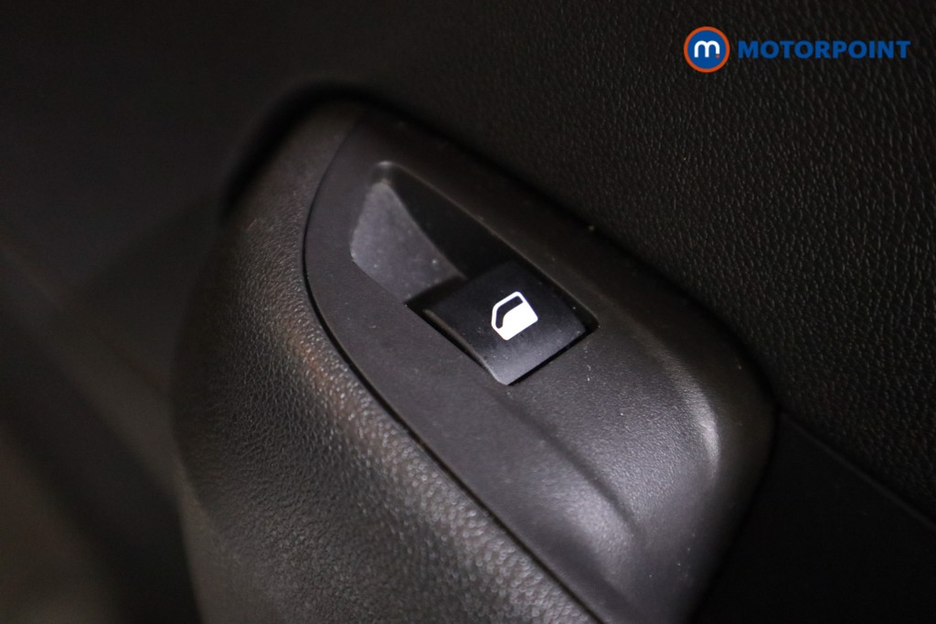 Vauxhall Crossland Sri Nav Manual Petrol SUV - Stock Number (1609960) - 19th supplementary image