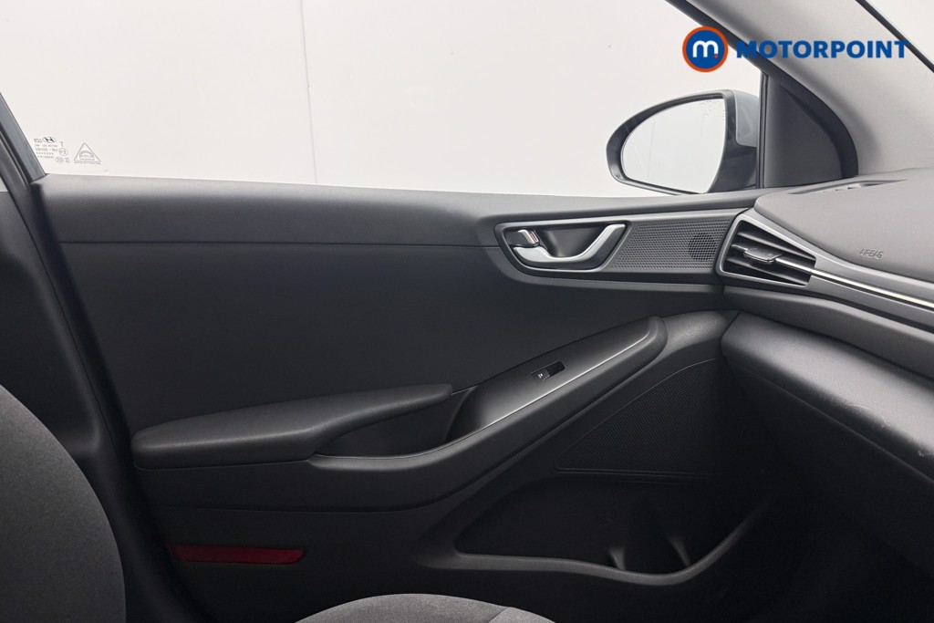 Hyundai Ioniq Premium Automatic Electric Hatchback - Stock Number (1610071) - 9th supplementary image