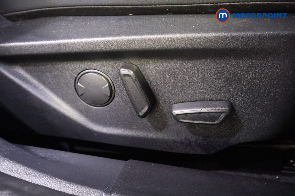 Ford Focus St-Line Vignale Automatic Diesel Estate - Stock Number (1610216) - 15th supplementary image