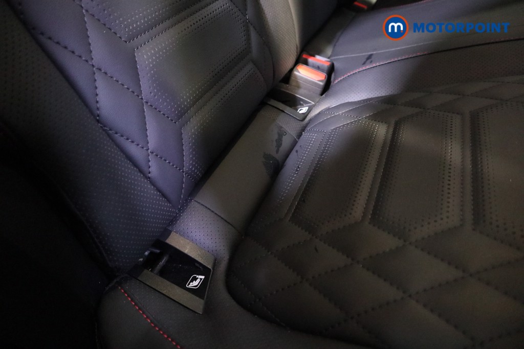 Ford Focus St-Line Vignale Automatic Diesel Estate - Stock Number (1610216) - 18th supplementary image