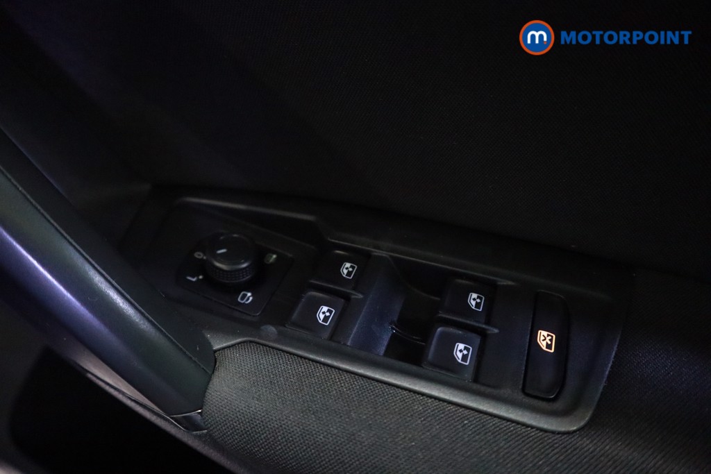 Volkswagen Tiguan Match Manual Diesel SUV - Stock Number (1610533) - 3rd supplementary image