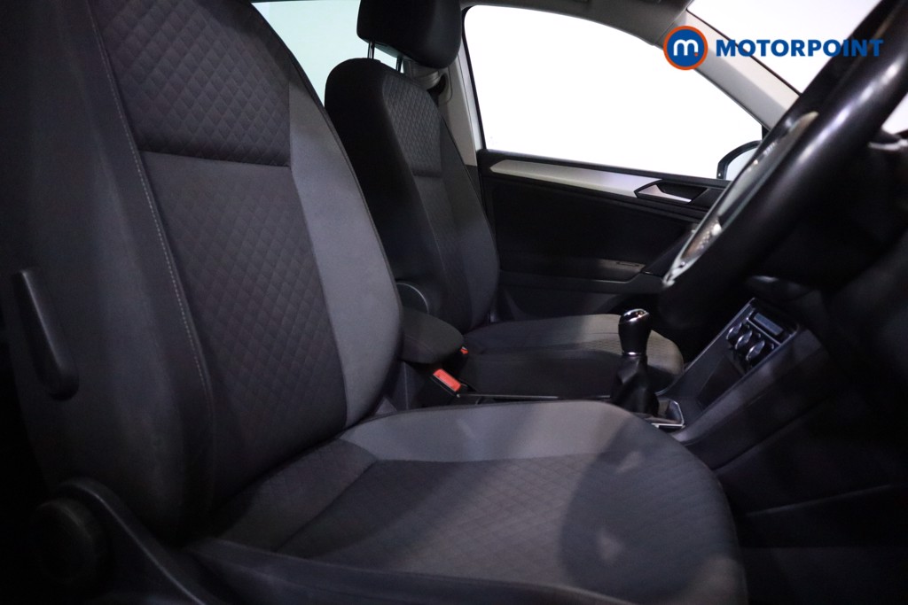 Volkswagen Tiguan Match Manual Diesel SUV - Stock Number (1610533) - 5th supplementary image