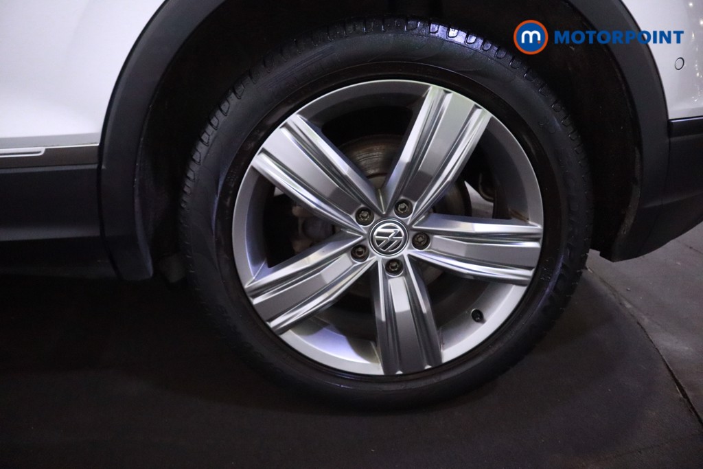 Volkswagen Tiguan Match Manual Diesel SUV - Stock Number (1610533) - 31st supplementary image