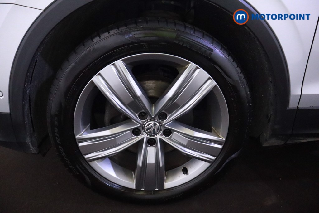 Volkswagen Tiguan Match Manual Diesel SUV - Stock Number (1610533) - 32nd supplementary image