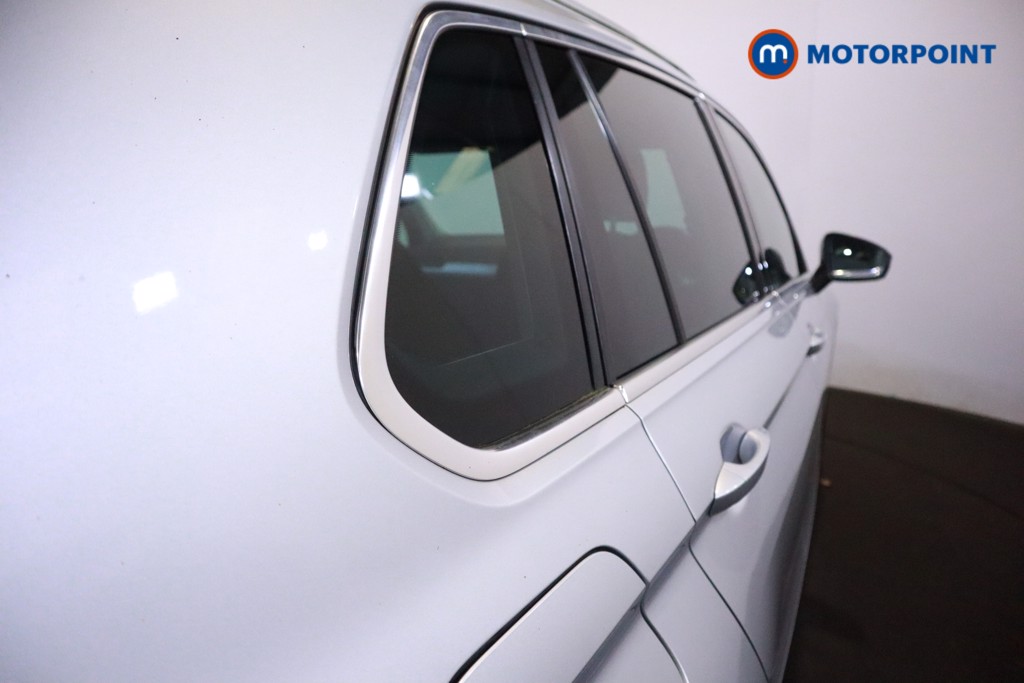 Volkswagen Tiguan Match Manual Diesel SUV - Stock Number (1610533) - 35th supplementary image