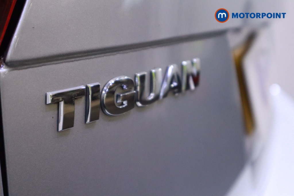 Volkswagen Tiguan Match Manual Diesel SUV - Stock Number (1610533) - 39th supplementary image