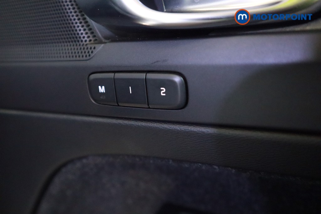 Volvo Xc40 Inscription Pro Automatic Petrol SUV - Stock Number (1610645) - 4th supplementary image