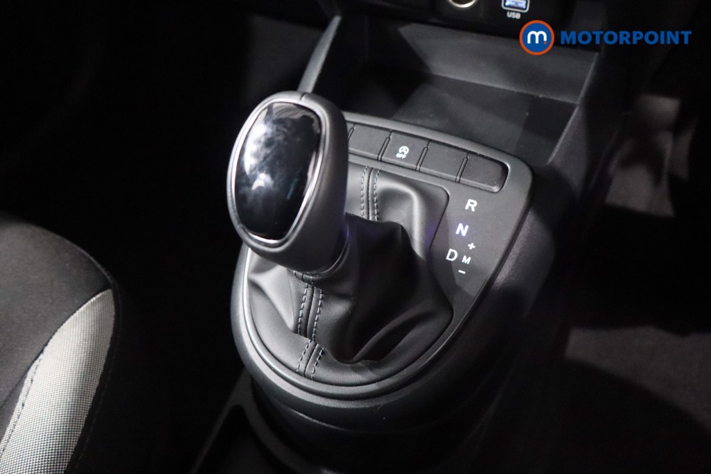 Hyundai I10 Advance Automatic Petrol Hatchback - Stock Number (1610670) - 14th supplementary image