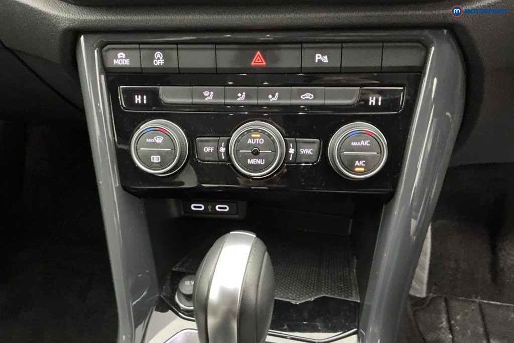 Volkswagen T-Roc SEL Automatic Petrol SUV - Stock Number (1611040) - 22nd supplementary image