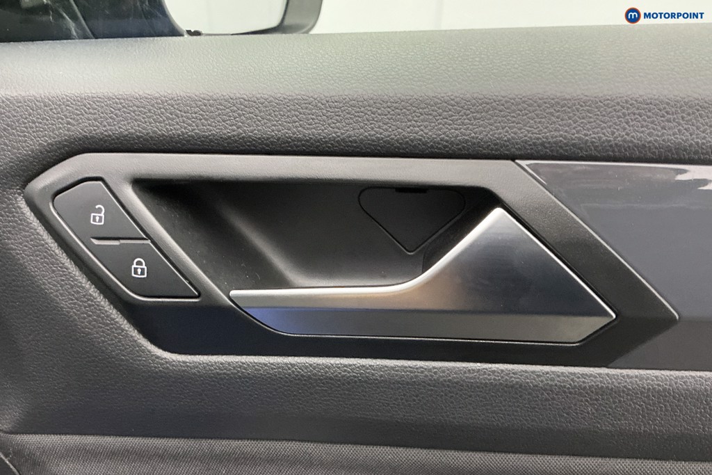 Volkswagen T-Roc SEL Automatic Petrol SUV - Stock Number (1611040) - 29th supplementary image