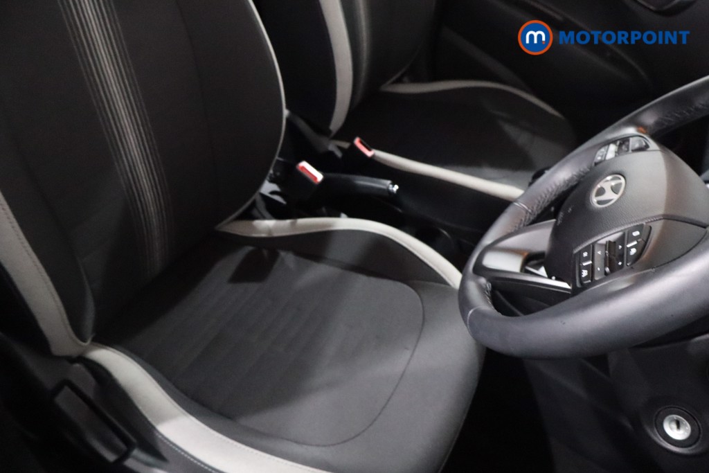 Hyundai I10 Advance Automatic Petrol Hatchback - Stock Number (1611086) - 22nd supplementary image