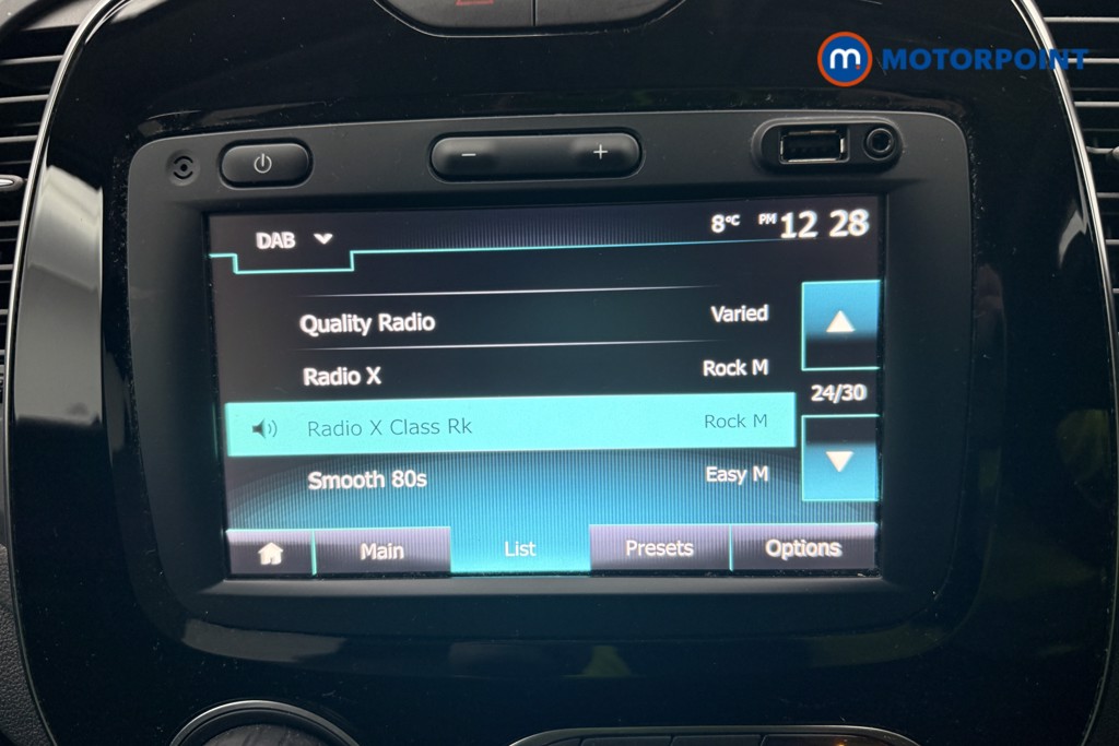 Renault Captur Iconic Manual Petrol SUV - Stock Number (1611535) - 5th supplementary image