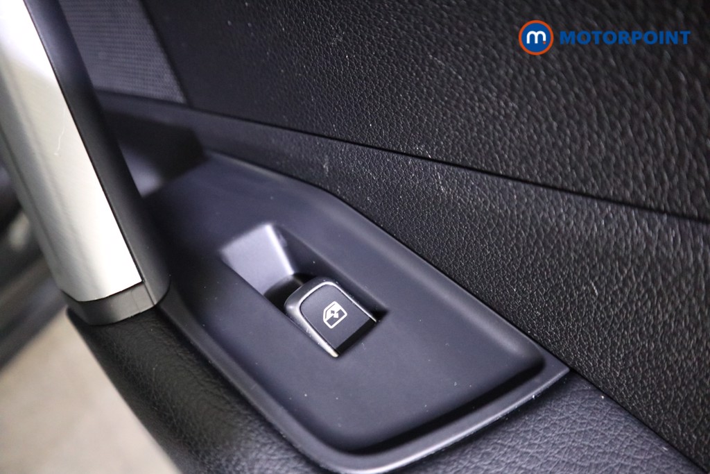 Audi Q2 S Line Automatic Petrol SUV - Stock Number (1611958) - 24th supplementary image