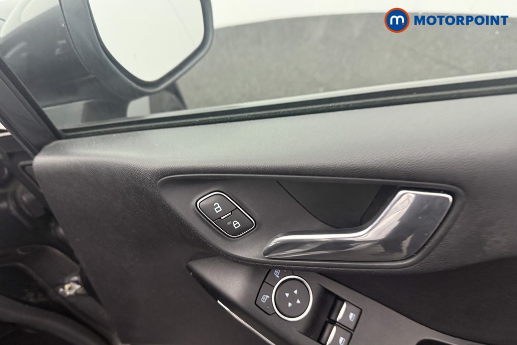 Ford Fiesta St-Line Manual Petrol Hatchback - Stock Number (1612479) - 9th supplementary image