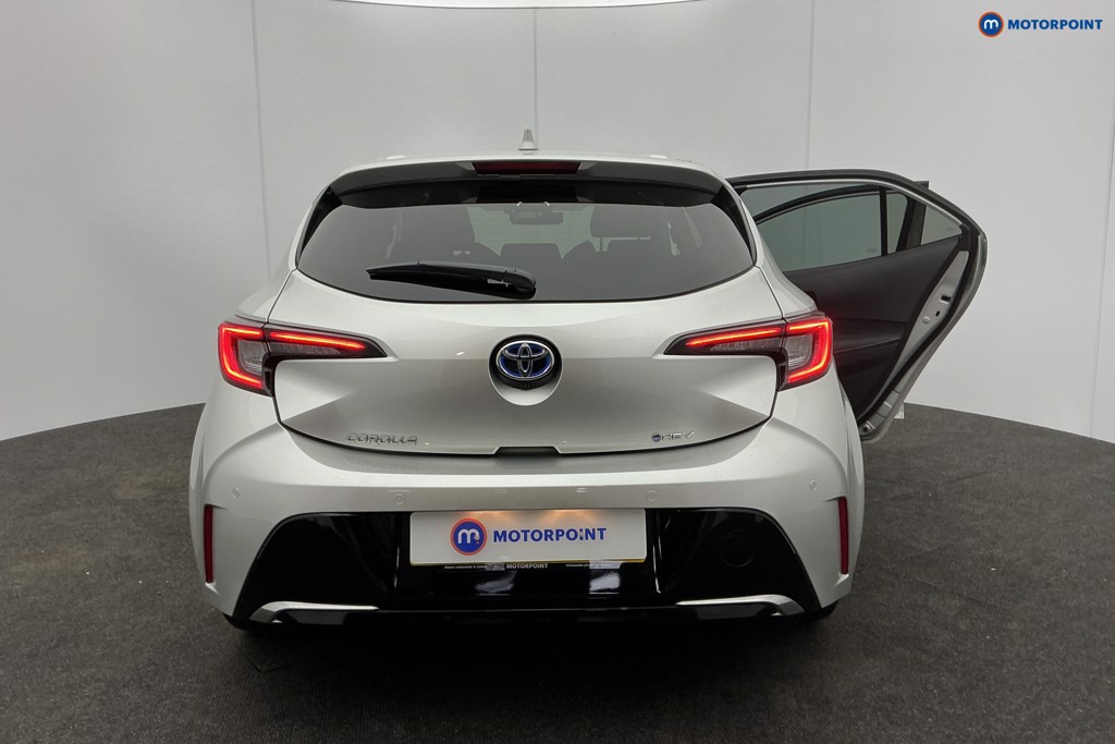 Toyota Corolla Design Automatic Petrol-Electric Hybrid Hatchback - Stock Number (1612613) - 5th supplementary image