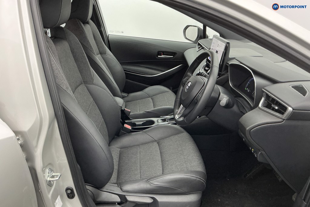 Toyota Corolla Design Automatic Petrol-Electric Hybrid Hatchback - Stock Number (1612613) - 8th supplementary image