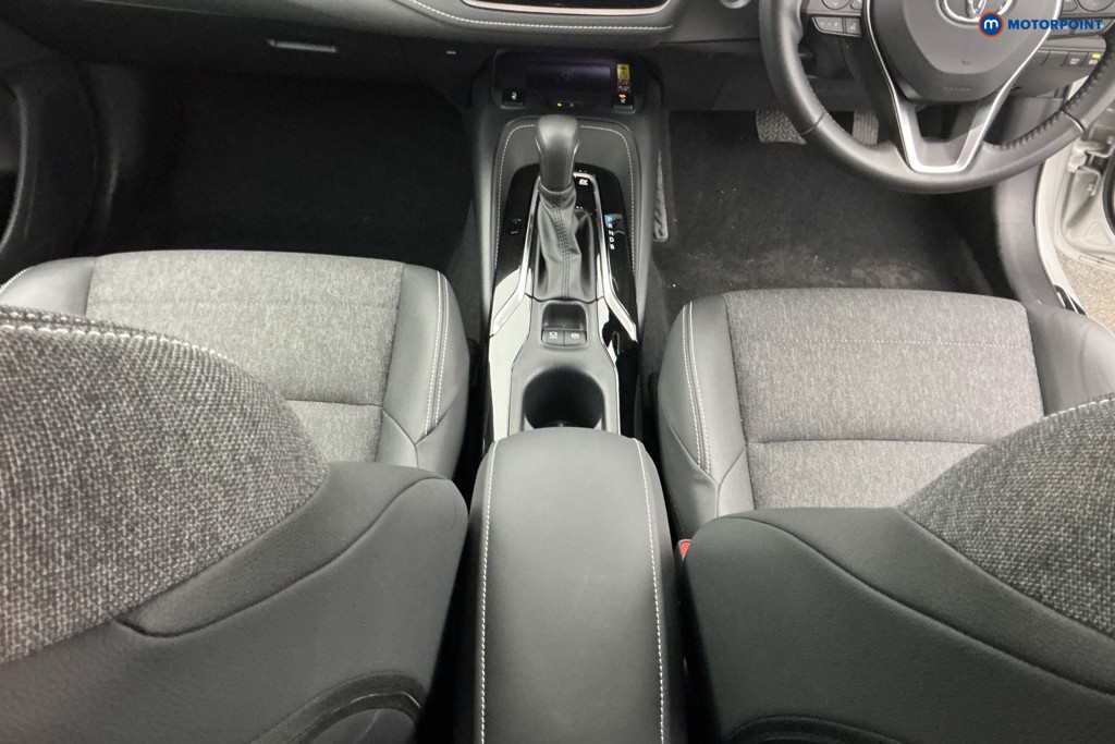 Toyota Corolla Design Automatic Petrol-Electric Hybrid Hatchback - Stock Number (1612613) - 13th supplementary image