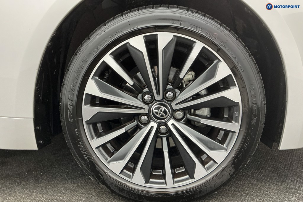 Toyota Corolla Design Automatic Petrol-Electric Hybrid Hatchback - Stock Number (1612613) - 45th supplementary image