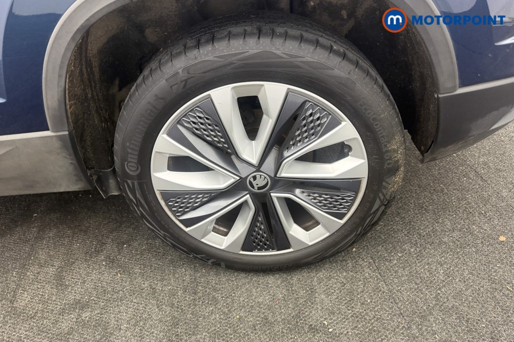 Skoda Karoq Se L Manual Petrol SUV - Stock Number (1612802) - 33rd supplementary image