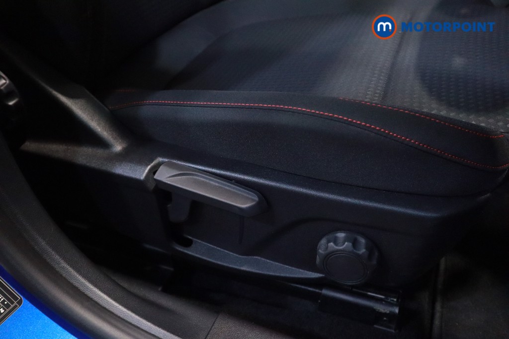 Ford Focus St-Line Edition Manual Petrol Hatchback - Stock Number (1613249) - 6th supplementary image