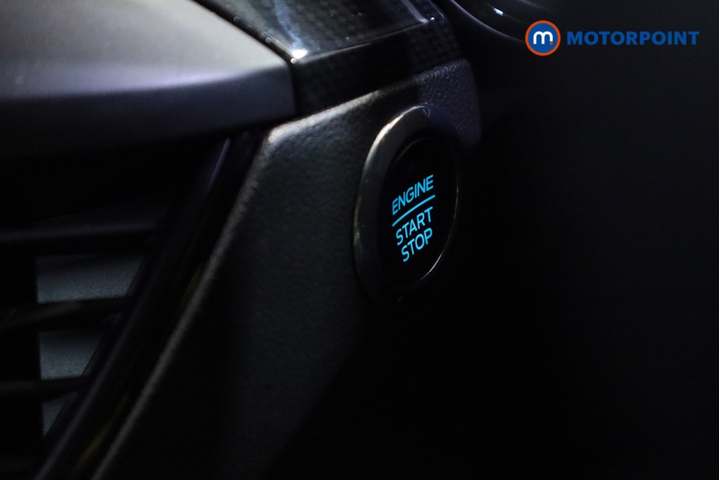 Ford Focus St-Line Edition Manual Petrol Hatchback - Stock Number (1613249) - 25th supplementary image