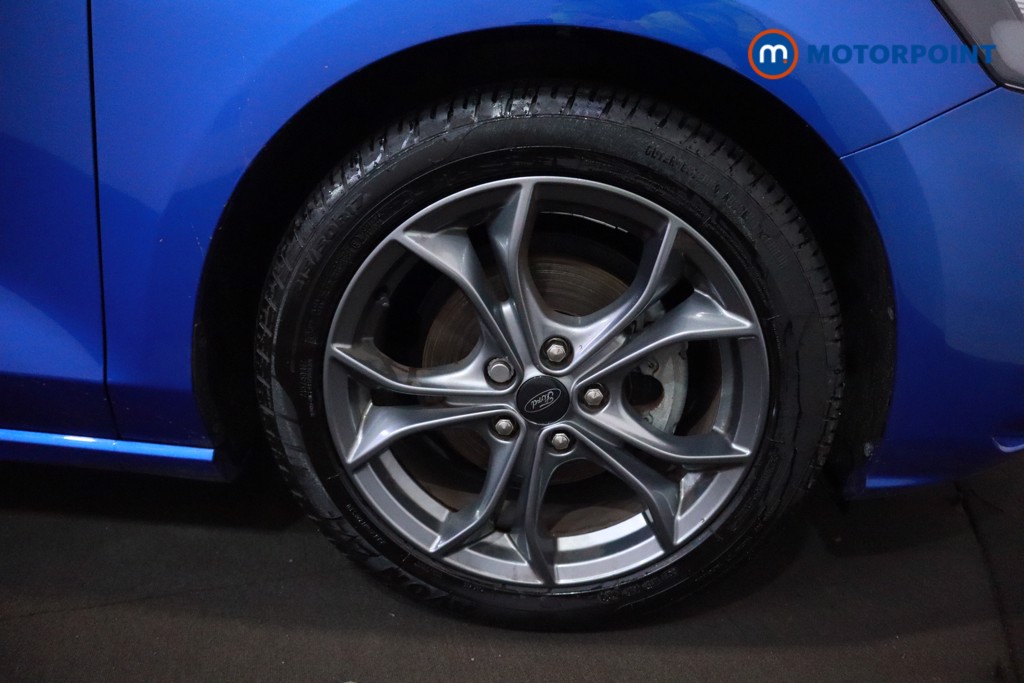 Ford Focus St-Line Edition Manual Petrol Hatchback - Stock Number (1613249) - 32nd supplementary image