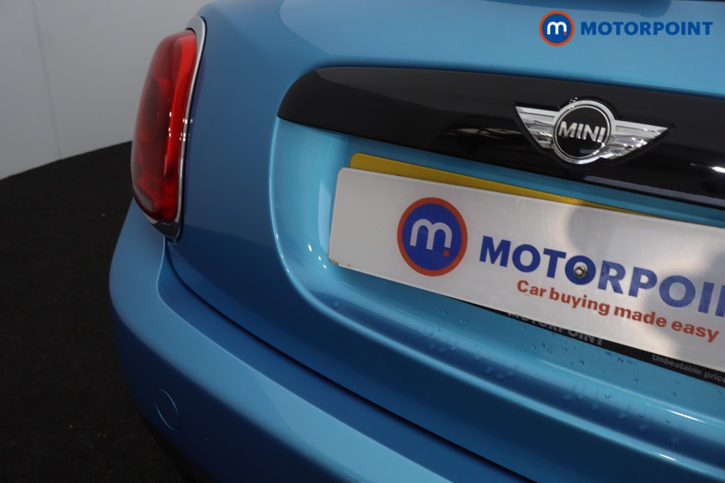 Mini Hatchback Cooper Manual Petrol Hatchback - Stock Number (1613389) - 28th supplementary image