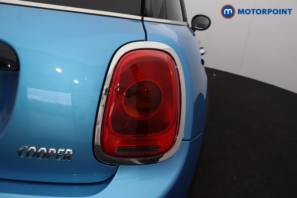 Mini Hatchback Cooper Manual Petrol Hatchback - Stock Number (1613389) - 29th supplementary image