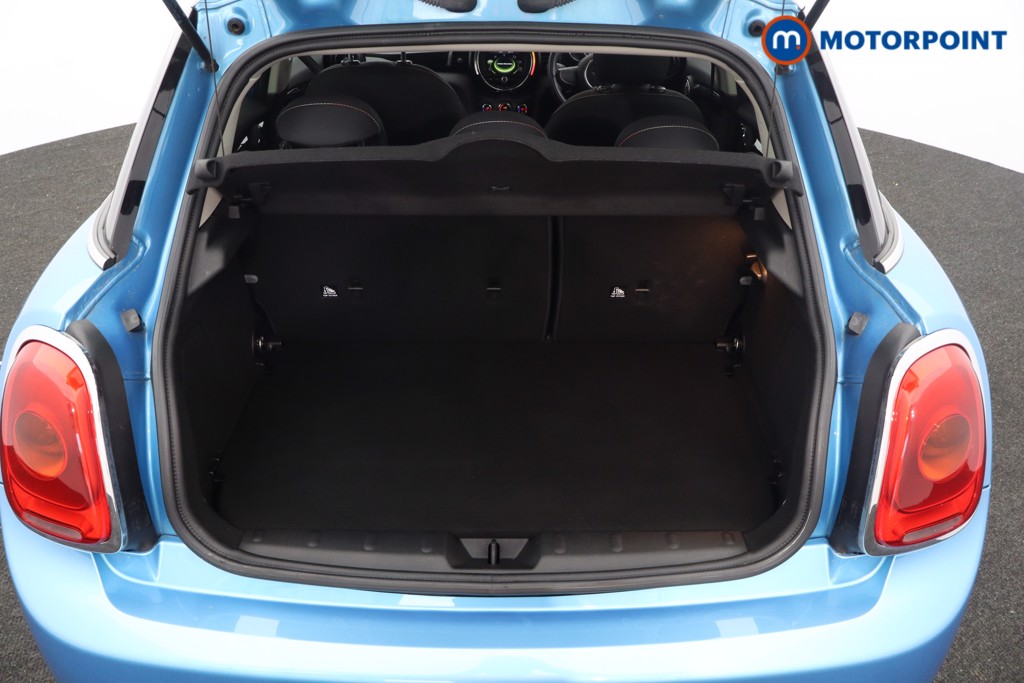 Mini Hatchback Cooper Manual Petrol Hatchback - Stock Number (1613389) - 34th supplementary image