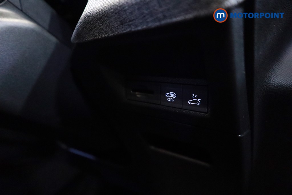 Peugeot 5008 GT Automatic Petrol SUV - Stock Number (1613674) - 5th supplementary image