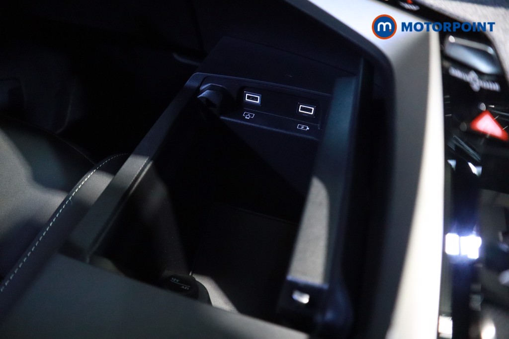 Peugeot 5008 GT Automatic Petrol SUV - Stock Number (1613674) - 26th supplementary image