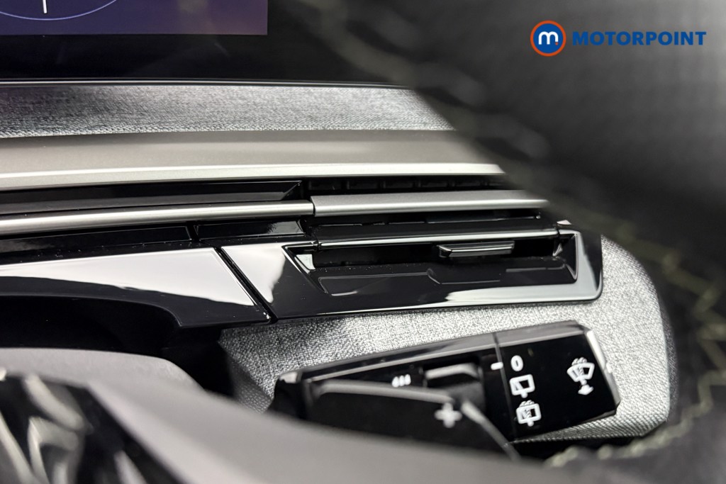 Peugeot 5008 GT Automatic Petrol SUV - Stock Number (1613677) - 18th supplementary image