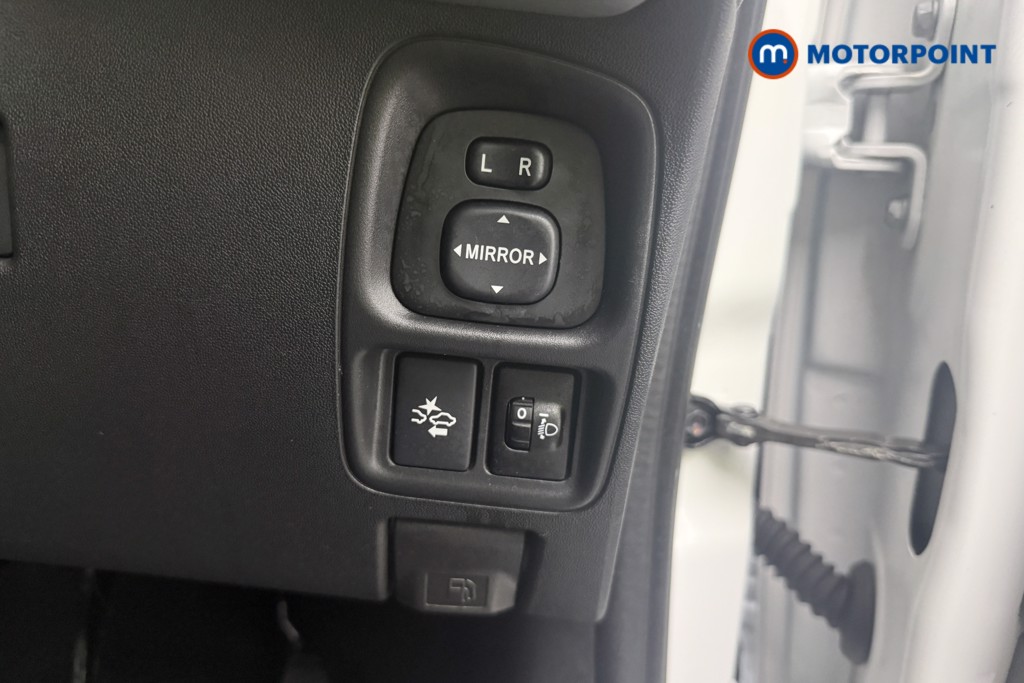 Toyota Aygo X-Play Automatic Petrol Hatchback - Stock Number (1613968) - 3rd supplementary image